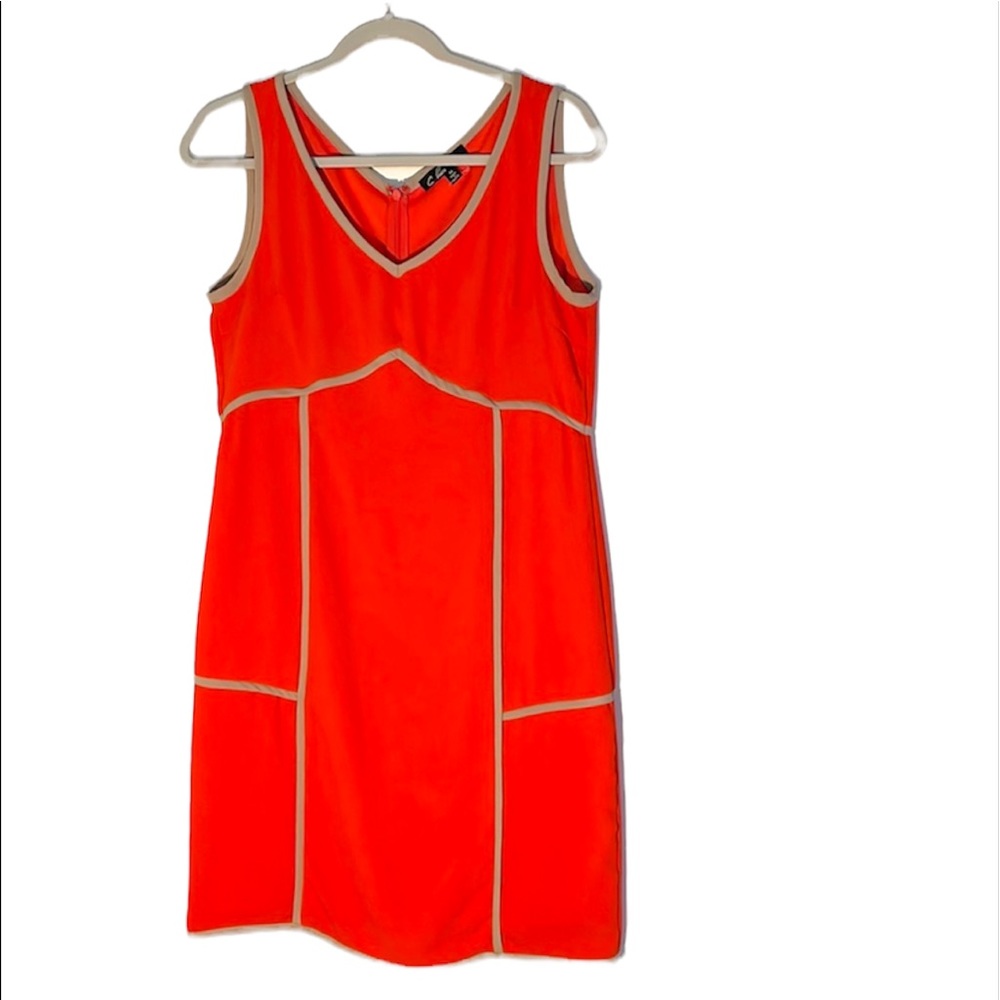 C. Luce sleeveless orange medium dress